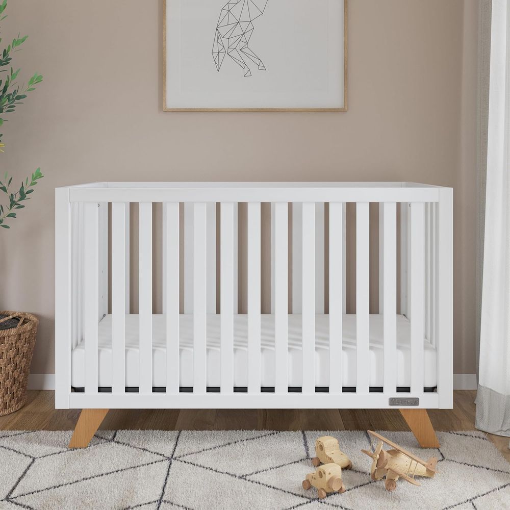 2-Piece Nursery Set: 4-in-1 Co - Convertible Crib Set reseña y precio