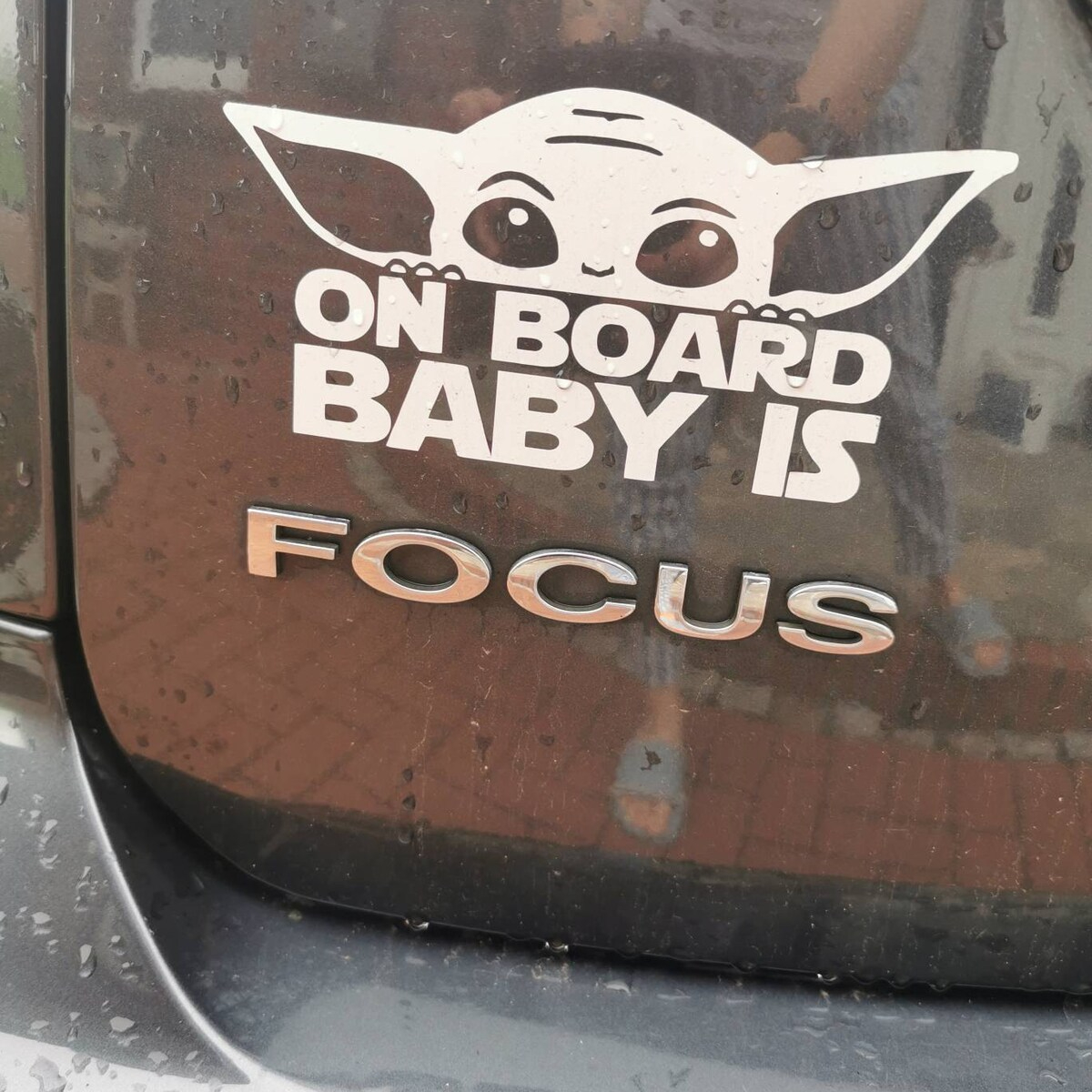 Cute Baby Yoda on Board Car Bu - Baby Yoda Nursery Decor reseña y precio